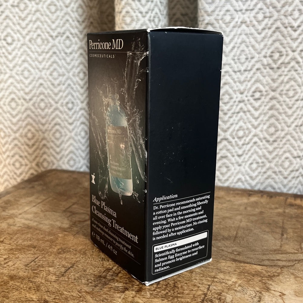 NIB Perricone MD - Blue Plasma Cleansing Treatment, 4 fl oz - Picture 3 of 7